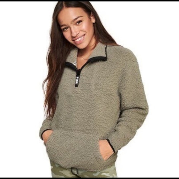 🚫SOLD🚫PINK VS SHERPA QUARTER ZIP PULLOVER - Picture 6 of 6